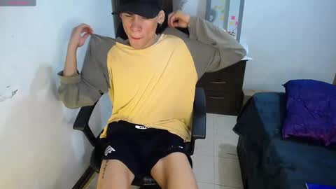 Snapshot of poysonsam chatting on January 6, 2025, 1:52 pm Ricksam online show from January 6, 2025, 1:52 pm