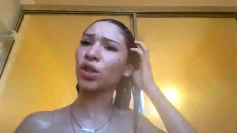 Snapshot of pr3ttynperla chatting on November 14, 2025, 9:35 pm pr3ttynperla online show from November 14, 2025, 9:35 pm