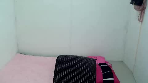 precious_athena online show from November 11, 2025, 10:59 am