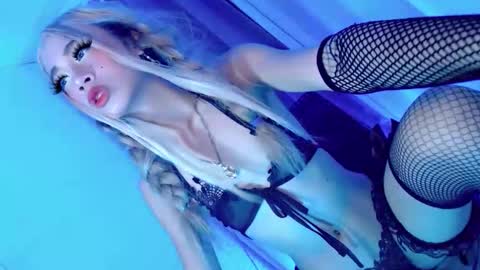 GODDESS PRECIOUS online show from September 30, 2025, 9:09 pm