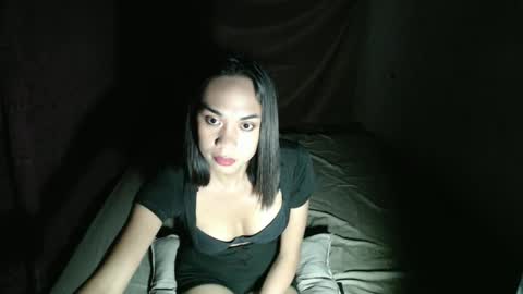 precious_mitch18 online show from February 12, 2025, 1:06 pm