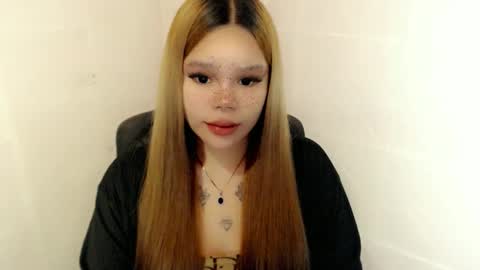 MAXXINE online show from November 5, 2025, 5:40 am