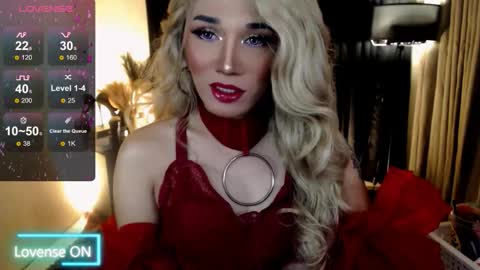 Snapshot of preciousrosedoll chatting on September 16, 2025, 1:17 am Rosedoll online show from September 16, 2025, 1:17 am