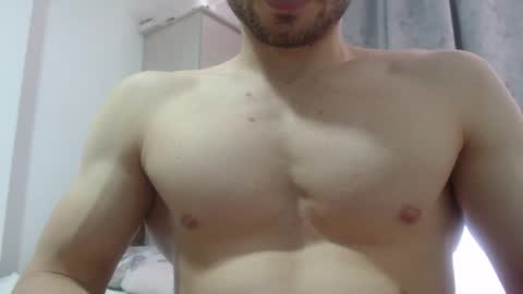 JUAN online show from December 8, 2024, 7:32 pm