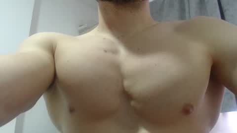 JUAN online show from December 9, 2024, 8:01 pm