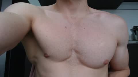 JUAN online show from September 26, 2025, 7:40 pm