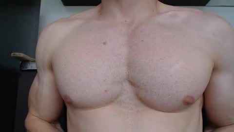 JUAN online show from October 2, 2025, 7:43 pm