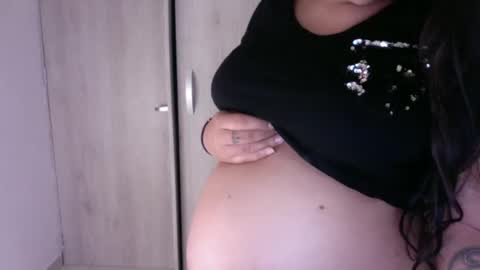 preggo_fantasy online show from November 11, 2025, 3:50 am