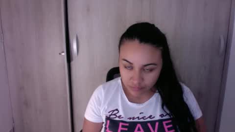 preggo_fantasy online show from November 22, 2025, 4:33 am