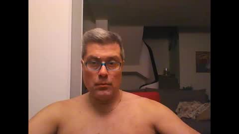 Snapshot of prendimisubito chatting on December 17, 2024, 2:01 am prendimisubito online show from December 17, 2024, 2:01 am