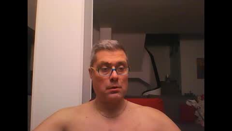 Snapshot of prendimisubito chatting on February 22, 2025, 1:33 am prendimisubito online show from February 22, 2025, 1:33 am