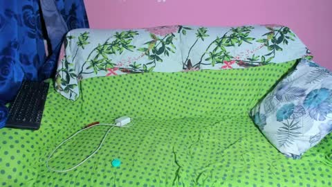 PRESSURE online show from April 3, 2026, 8:01 am