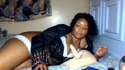 Prettie diva online show from May 21, 2026, 9:33 pm