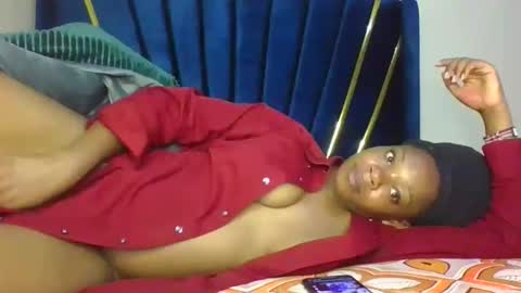 Snapshot of pretty8871 chatting on January 17, 2026, 3:22 am Pretty online show from January 17, 2026, 3:22 am