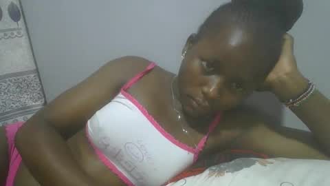 Snapshot of pretty_abella chatting on January 24, 2025, 6:56 pm abella online show from January 24, 2025, 6:56 pm
