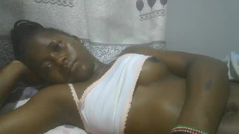 Snapshot of pretty_abella chatting on January 31, 2025, 1:45 pm abella online show from January 31, 2025, 1:45 pm