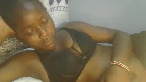 Snapshot of pretty_abella chatting on February 1, 2025, 11:58 pm abella online show from February 1, 2025, 11:58 pm