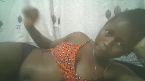 Snapshot of pretty_abella chatting on February 9, 2025, 11:36 am abella online show from February 9, 2025, 11:36 am