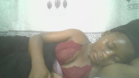 Snapshot of pretty_abella chatting on February 16, 2025, 12:43 pm abella online show from February 16, 2025, 12:43 pm