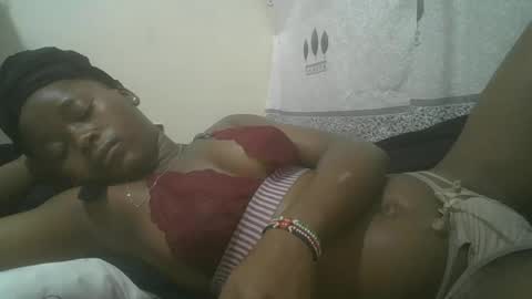 Snapshot of pretty_abella chatting on February 16, 2025, 11:16 pm abella online show from February 16, 2025, 11:16 pm