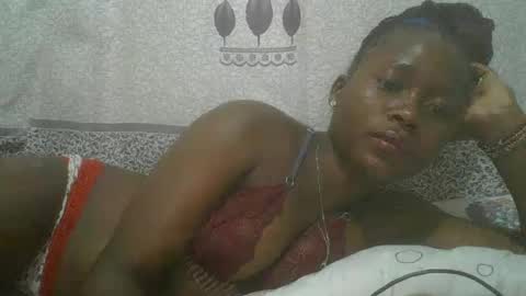 Snapshot of pretty_abella chatting on February 17, 2025, 7:10 pm abella online show from February 17, 2025, 7:10 pm