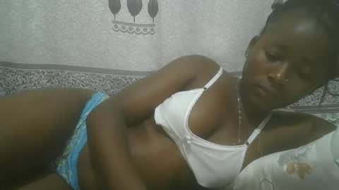 Snapshot of pretty_abella chatting on February 18, 2025, 2:49 pm abella online show from February 18, 2025, 2:49 pm