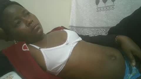 Snapshot of pretty_abella chatting on February 19, 2025, 5:49 am abella online show from February 19, 2025, 5:49 am