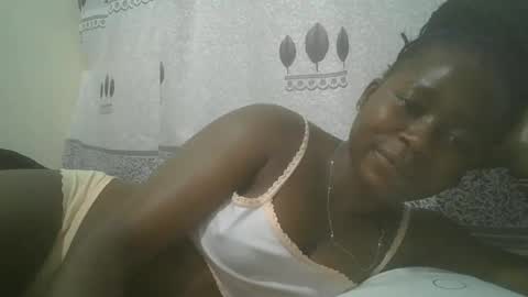 Snapshot of pretty_abella chatting on February 23, 2025, 8:55 pm abella online show from February 23, 2025, 8:55 pm