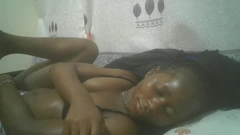 Snapshot of pretty_abella chatting on February 28, 2025, 9:25 am abella online show from February 28, 2025, 9:25 am