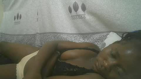 Snapshot of pretty_abella chatting on March 2, 2025, 8:40 pm abella online show from March 2, 2025, 8:40 pm