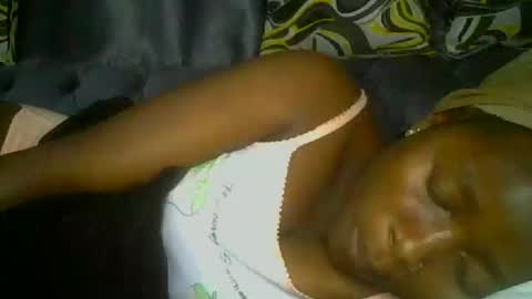 Snapshot of pretty_abella chatting on September 20, 2025, 11:17 pm abella online show from September 20, 2025, 11:17 pm