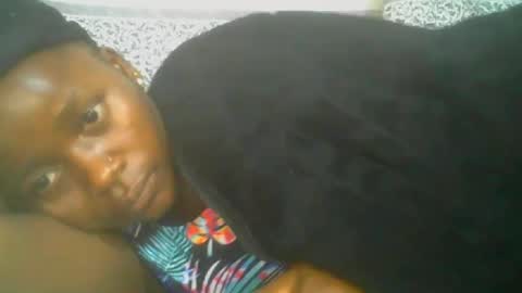 Snapshot of pretty_abella chatting on October 7, 2025, 12:02 pm abella online show from October 7, 2025, 12:02 pm