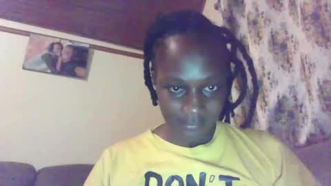Snapshot of pretty_beib chatting on April 8, 2026, 6:30 pm Karol online show from April 8, 2026, 6:30 pm