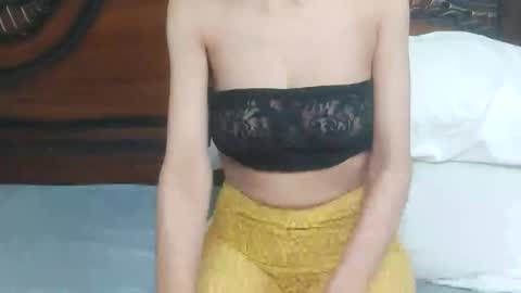 Snapshot of pretty_cat1 chatting on October 14, 2025, 8:42 pm pretty_cat1 online show from October 14, 2025, 8:42 pm