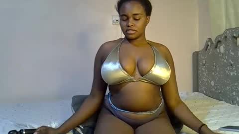 Snapshot of pretty_daina3 chatting on October 16, 2025, 7:26 pm pretty_daina3 online show from October 16, 2025, 7:26 pm