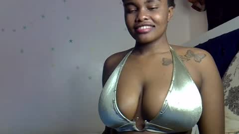 pretty_daina3 online show from June 19, 2026, 9:29 pm