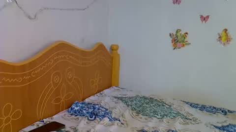 pretty_dey online show from October 24, 2025, 3:47 am