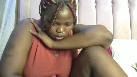 pretty_fel online show from October 30, 2025, 2:35 am