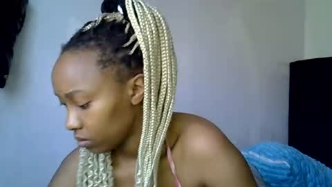 pretty jazminee online show from June 15, 2026, 7:21 am