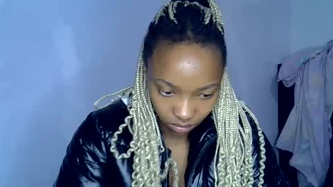 pretty jazminee online show from June 16, 2026, 12:46 am