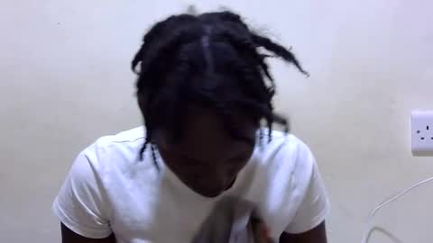 pretty_leila1 online show from March 2, 2026, 7:48 am