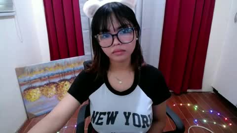 Snapshot of pretty_little_baby18 chatting on June 20, 2026, 5:10 am Venus online show from June 20, 2026, 5:10 am