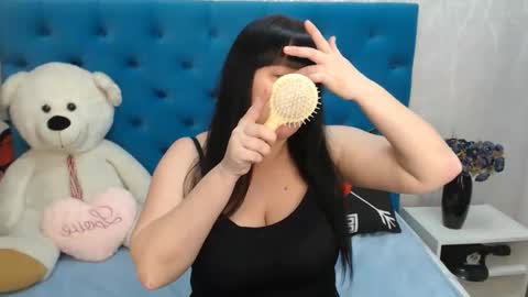 pretty_malika online show from December 7, 2024, 8:44 am