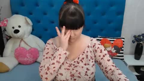 pretty_malika online show from February 24, 2025, 9:43 am