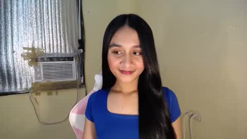 Snapshot of pretty_morenaxx chatting on September 10, 2025, 12:05 pm Marimar online show from September 10, 2025, 12:05 pm
