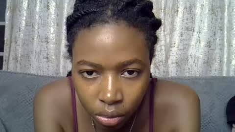 pretty_petite24 online show from June 28, 2026, 7:36 am