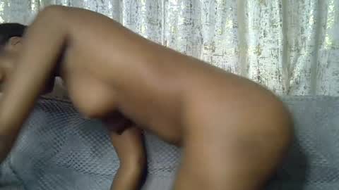 pretty_petite24 online show from July 11, 2026, 12:24 am