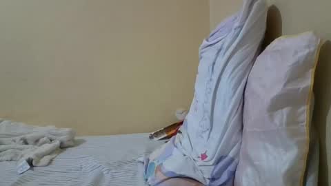 Snapshot of pretty_petite_ebony chatting on February 21, 2025, 8:38 pm pretty_petite_ebony online show from February 21, 2025, 8:38 pm