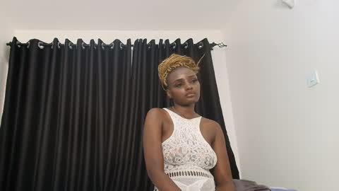 pretty_sexxxy online show from May 15, 2026, 8:16 pm