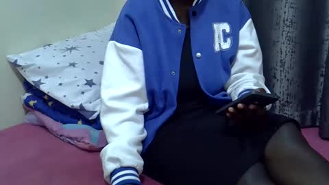 pretty_sheanna online show from November 2, 2025, 2:47 am